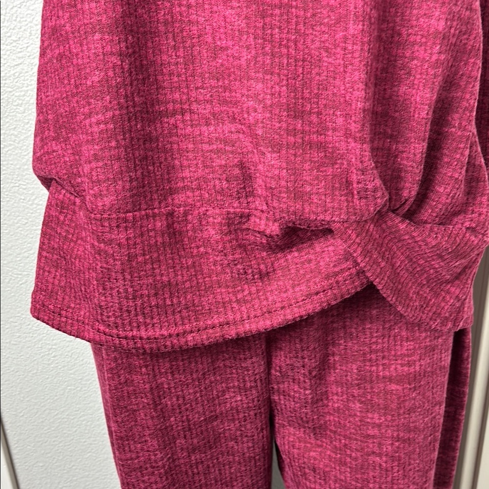 Isaac Mizrahi Casual Burgundy NWT  Lounge Set Burgundy Wine Color - Picture 14 of 16